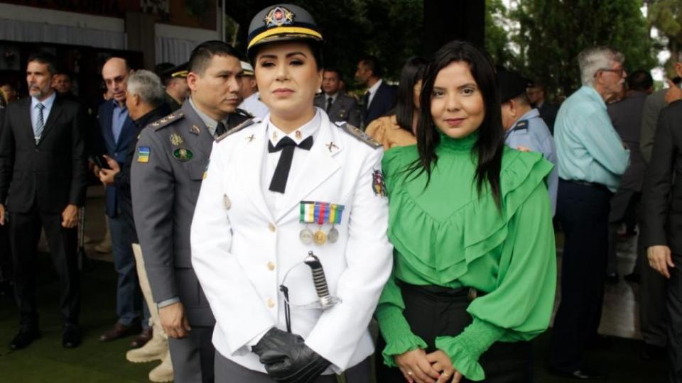 Subdefensora pública-geral parabeniza a primeira comandante-geral da Policia Militar do Amapá